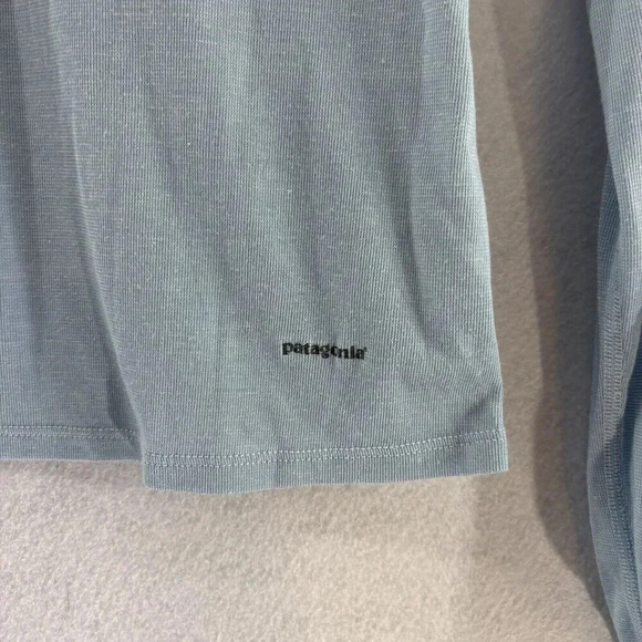 Patagonia Women’s M Light Blue Capilene V-Neck‎ Base Layer Long Sleeve Layer Top - Picture 4 of 5
